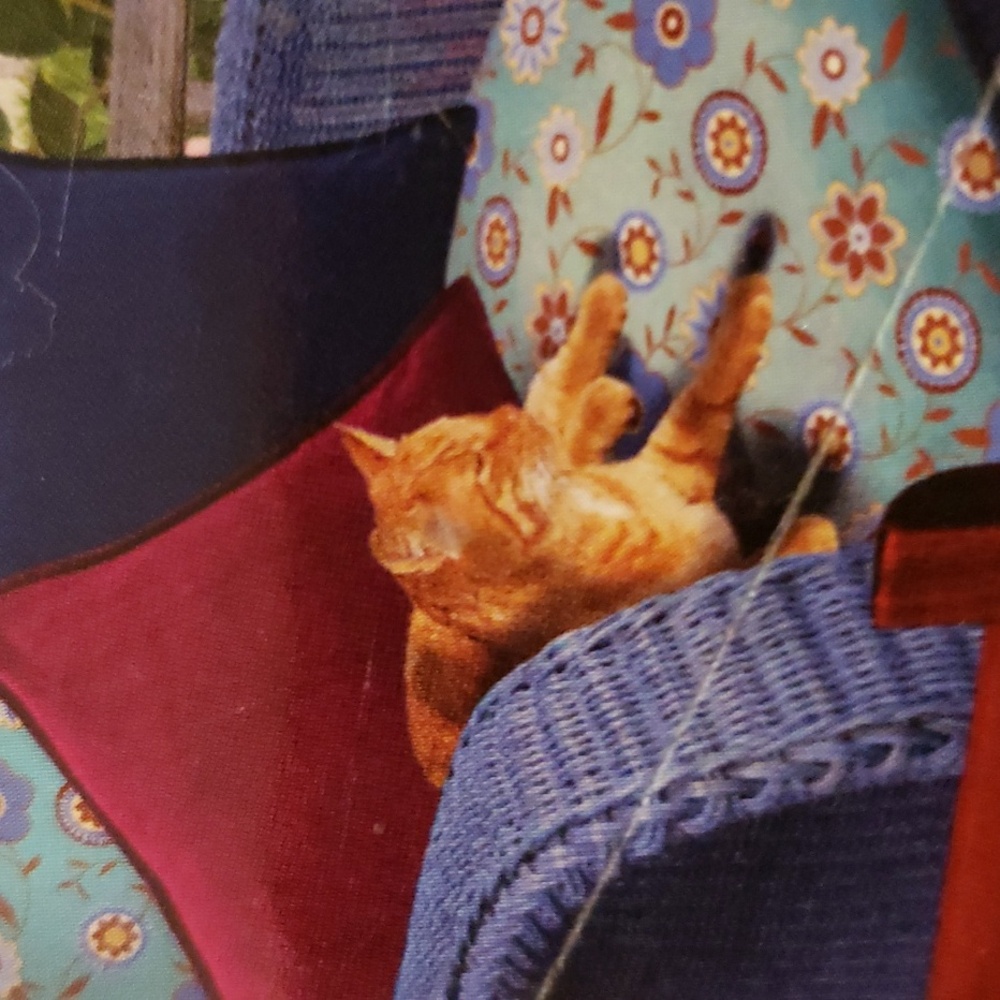 Ceaco Summer Gazebo  300-Piece Puzzle - Picture 7 of 7